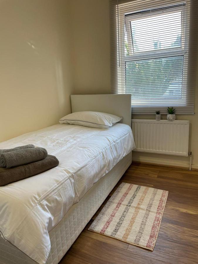 Single And Doubles Rooms Close To Central Londyn Zewnętrze zdjęcie